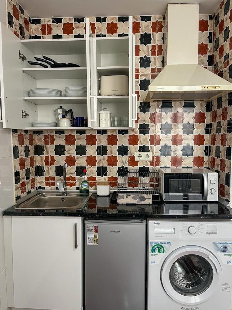 Apartamentos Malaga Centro Экстерьер фото